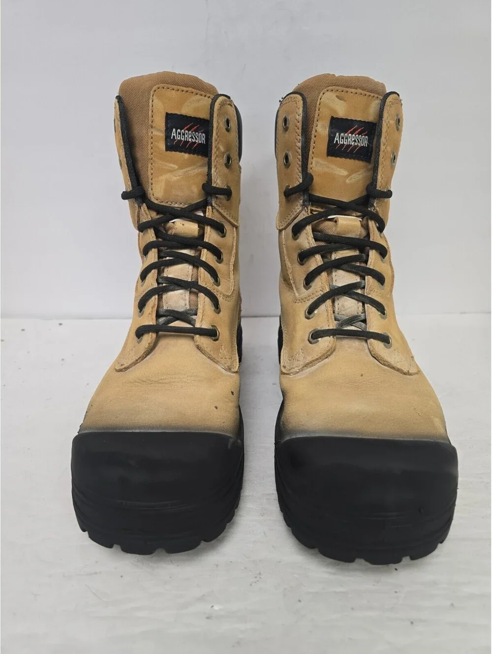 AGGRESSOR Men's 8